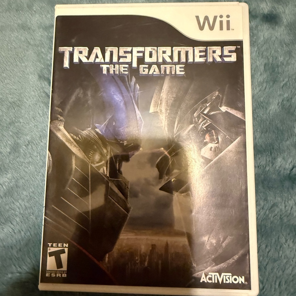 Transformers: The Game for Wii - Black Cover by Activision